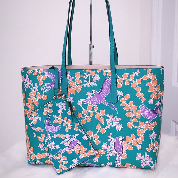 kate spade Handbags - 💃Kate Spade molly bird party large tote